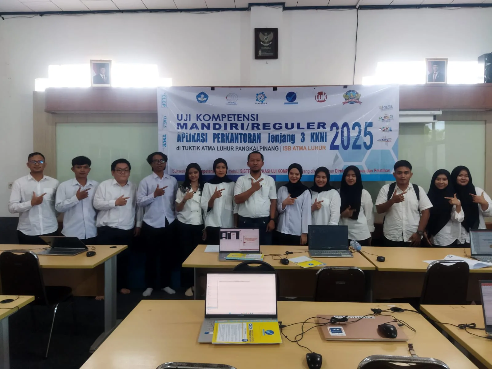 “Tiga Dosen Prodi HI UBB Raih Sertifikasi CLCP Jenjang III KKNI”