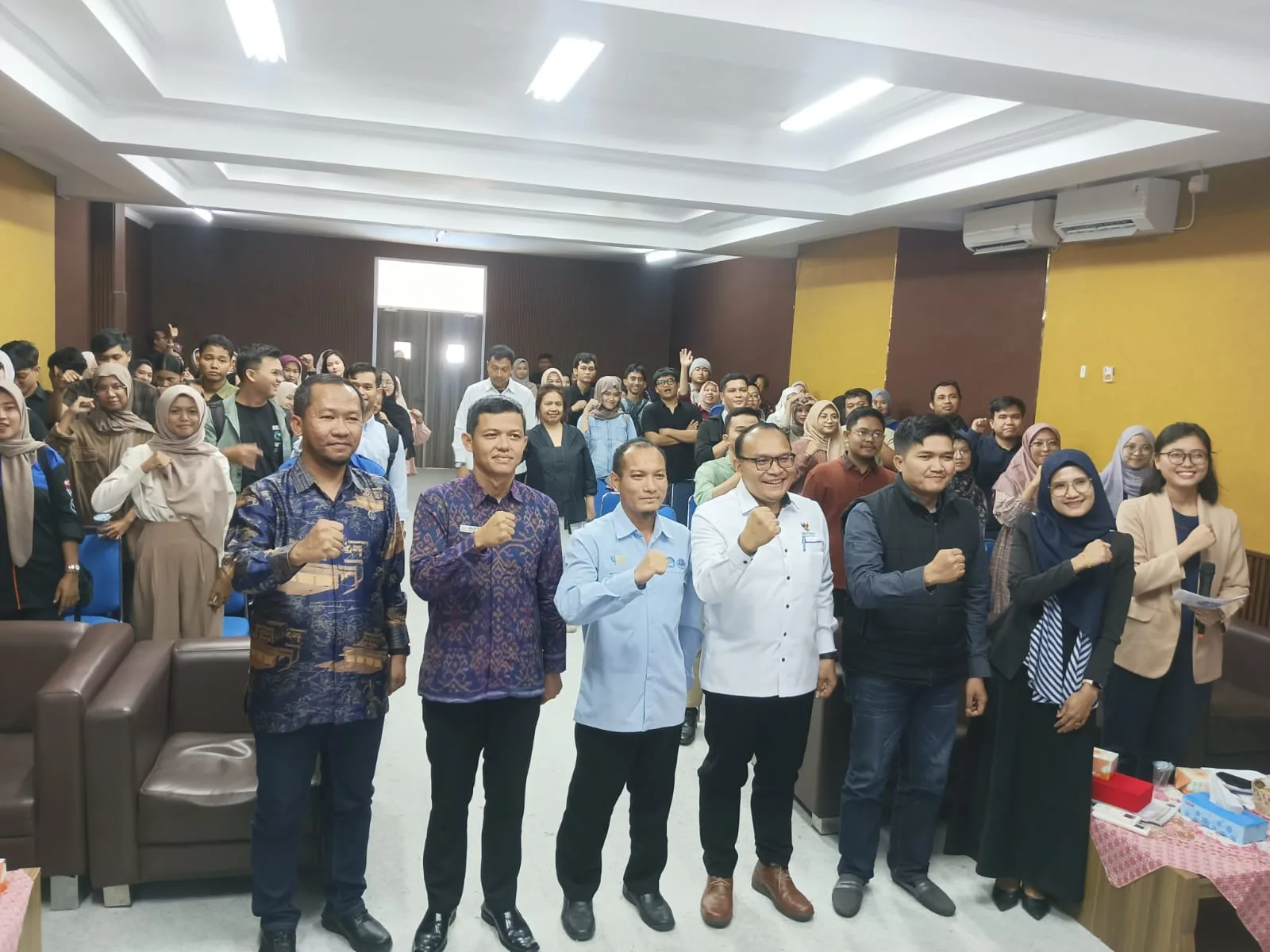 “Dosen Prodi HI UBB Pandu Diskusi Publik bersama Ombudsman RI”